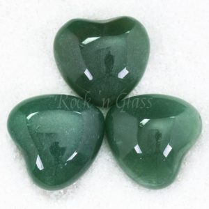green aventurine heart healing crystal 700x700