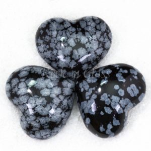 snowflake obsidian heart healing crystal 700x700