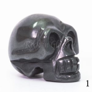hematite skull carving healing crystals right1 700x700