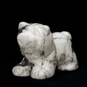 dog howlite bulldog spirit totem gemstone animal carving left 1000x1000