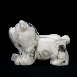 dog howlite bulldog spirit totem gemstone animal carving side 1000x1000