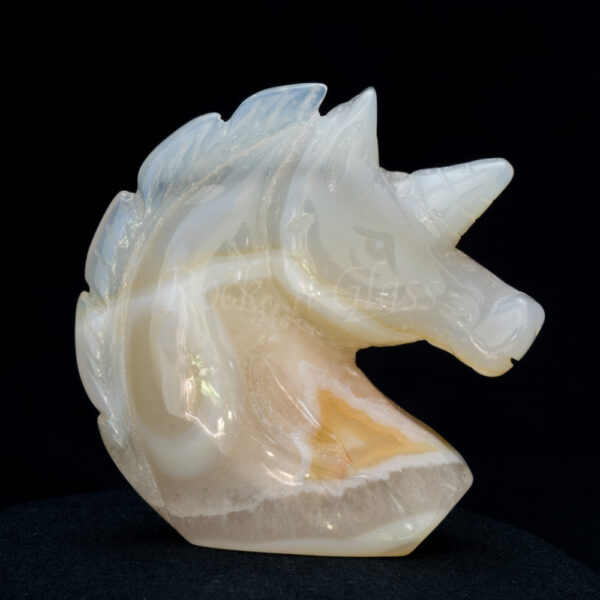 unicorn agate head spirit totem gemstone animal carving back a 1000x1000
