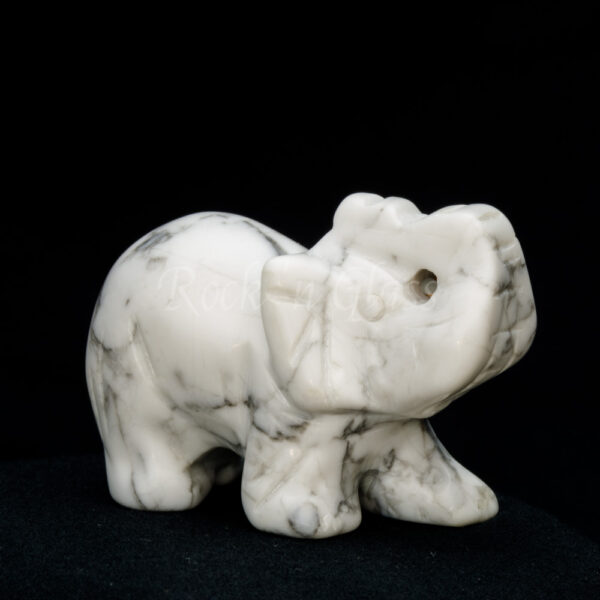 elephant howlite spirit totem gemstone animal carving right 1000x1000