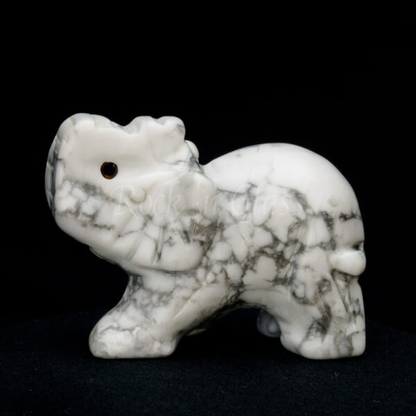 elephant howlite spirit totem gemstone animal carving side 1000x1000