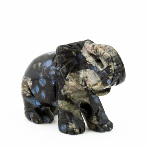 elephant que sera spirit totem gemstone animal carving right 1000x1000